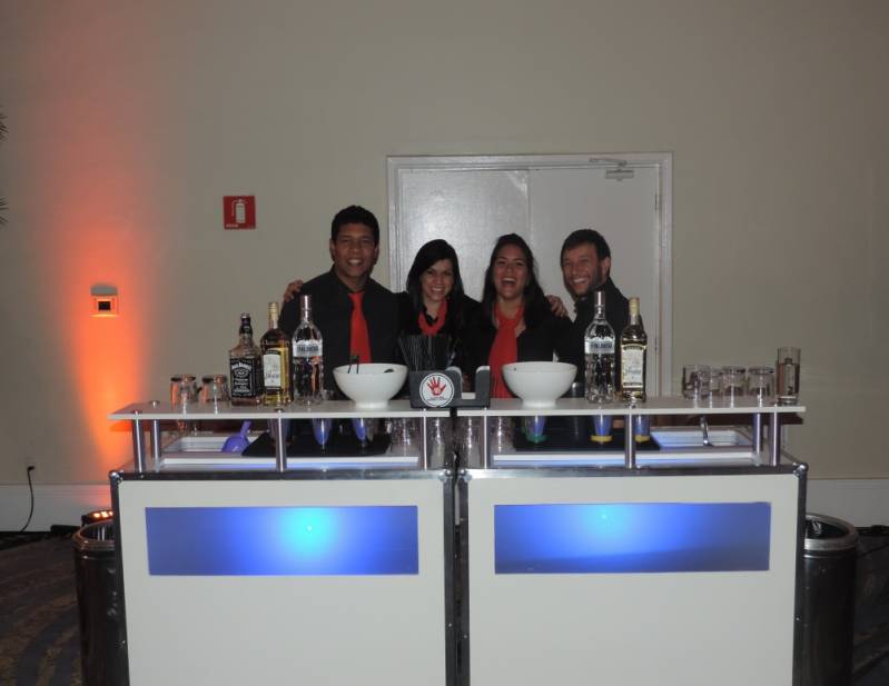 Bartenders para Congressos Parada Inglesa - Bartender com Drinks e Coquetéis